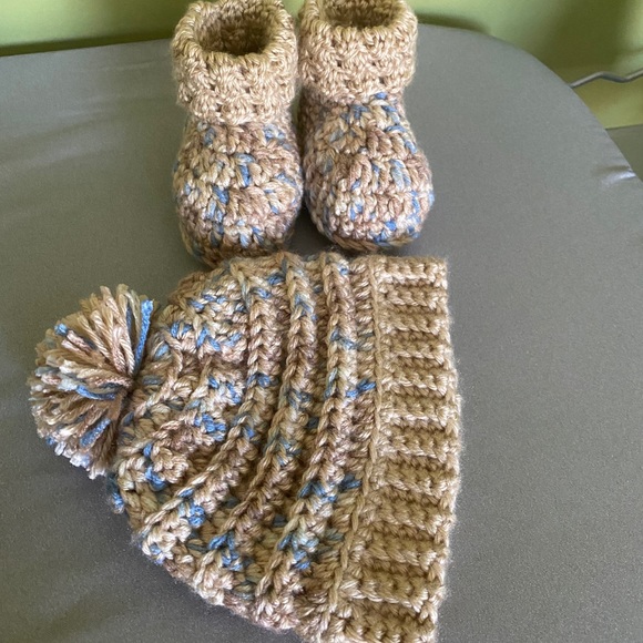 Handmade - Picture 2 of 2